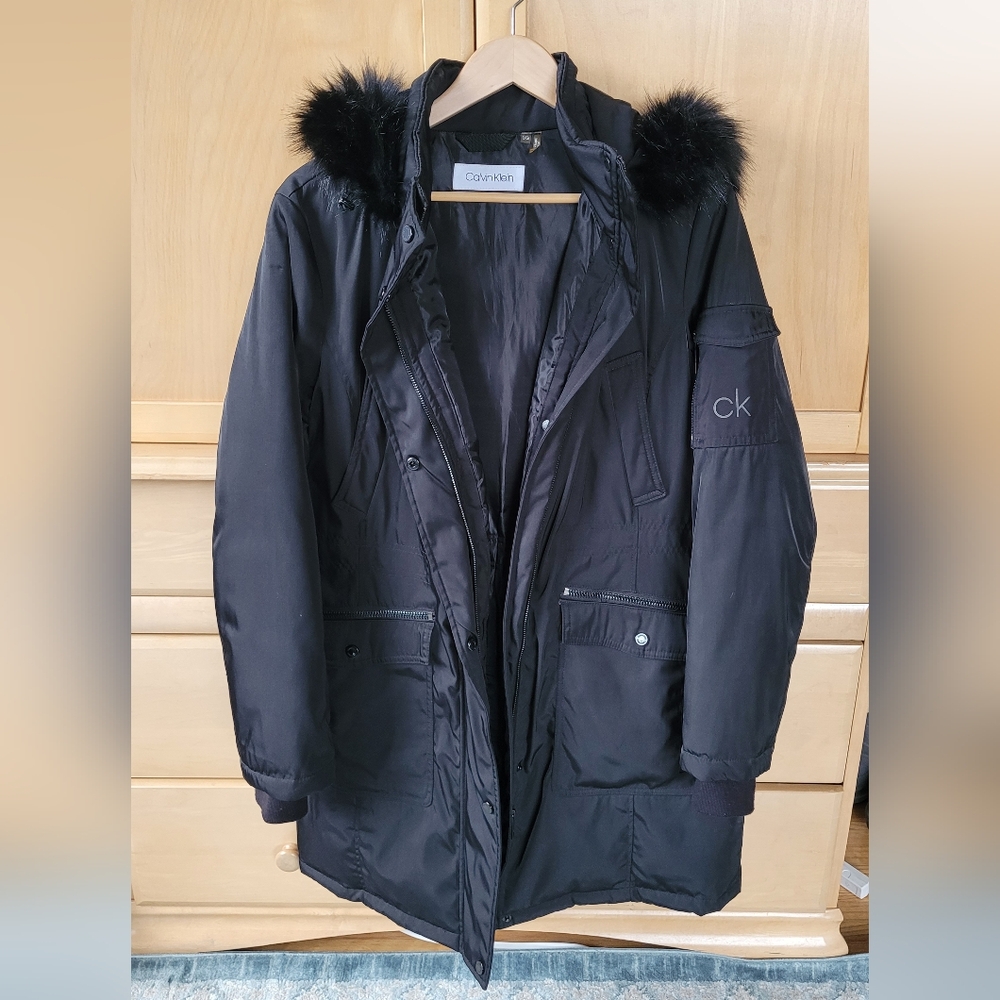 Calvin klein guc black fur hood parka large